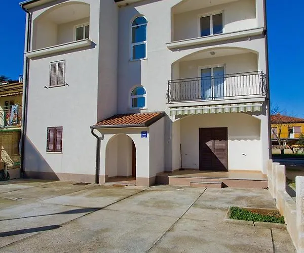 Daniela Novigrad Istria