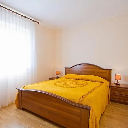Daniela Apartamento Novigrad Istria